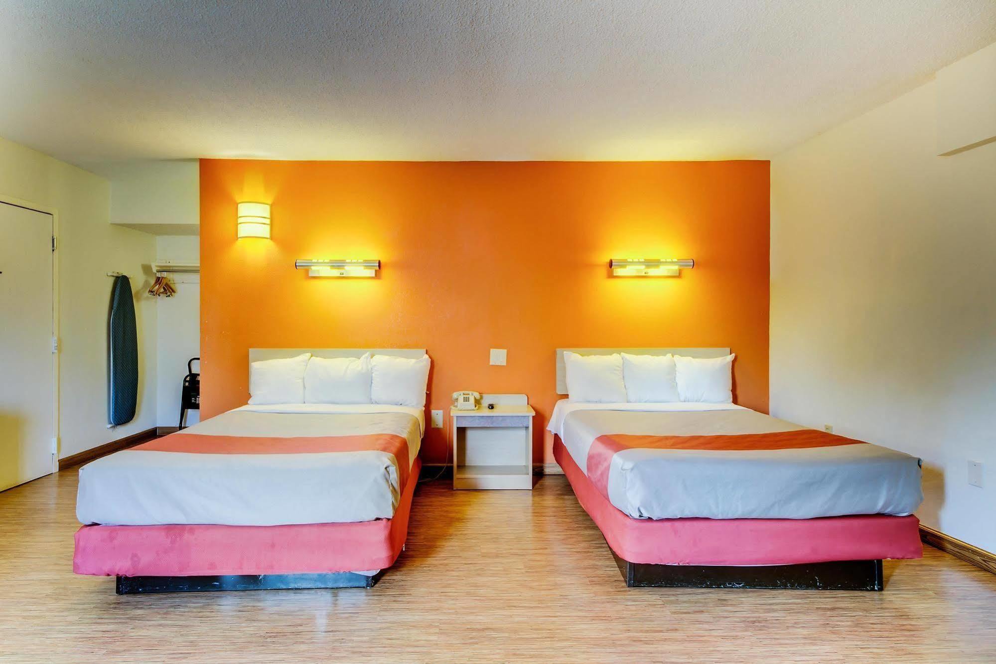 Motel 6-Washington, Dc Dış mekan fotoğraf